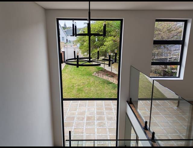 4 BEDROOM HOUSE FOR SALE IN DANA BAY